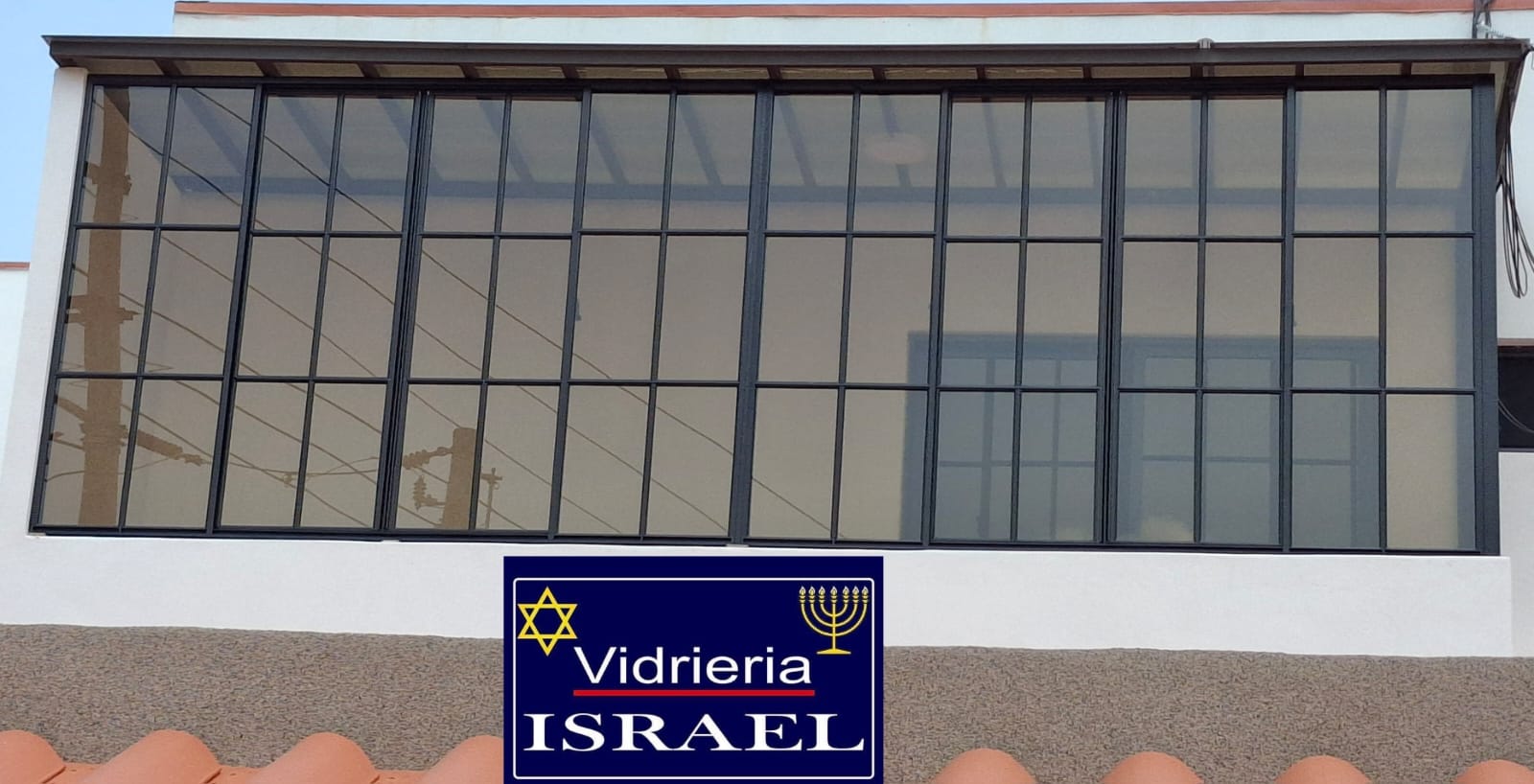 VENTANA DE ALUMINIO NEGRO VIDRIO BRONCE SUPER REFLECTIVO